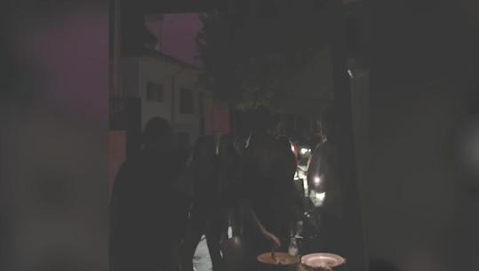Saranda ‘zhytet’ në errësirë, energjia elektrike mungon në të gjithë qytetin