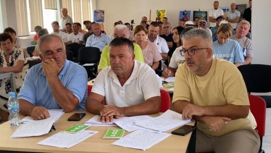 ‘Territorialja’, këshilli bashkiak i Divjakës kundërshton shkrirjen me Lushnjen