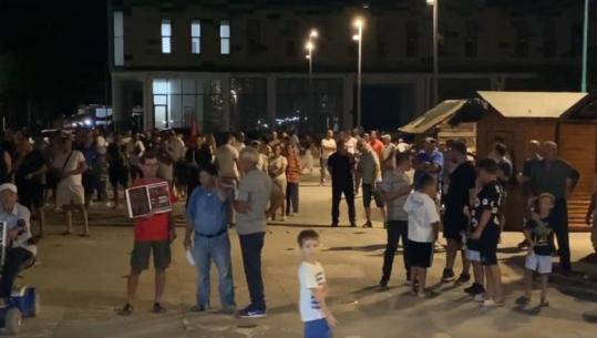 ‘Territorialja’/ Banorët e Divjakës për të 15-ën mbrëmje në protestë, kundërshtojnë bashkimin me Lushnjën: Reforma, për qëllime politike!