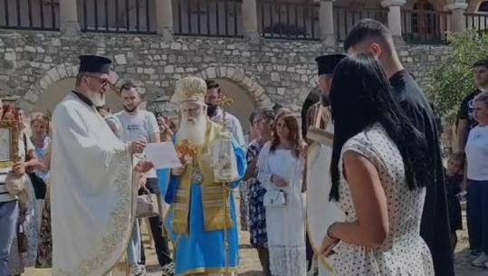Manastiri i Apolonisë grumbullon besimtarët për Fjetjen e Shën Mërisë, Imzot Niko;a: Nuk jemi vetëm në sfidat tona