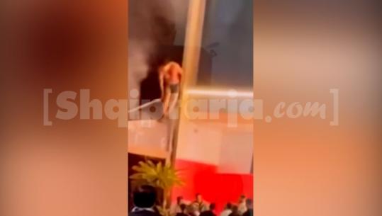 Zjarri në hotelin në Vlorë, Report Tv siguron momentin kur pushuesit hidhen nga ballkoni për të shpëtuar