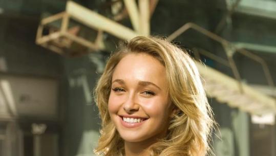 Hayden Panettiere ndërron jetë në moshën 36-vjeçare! Jeta mes famës dhe varësisë nga droga të yllit të “Bring it on” dhe “Heroes”