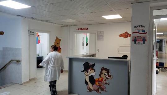Virozat/ Pediatria e Beratit e tejmbushur me fëmijë! Mjeku: Mbi 40 raste në ditë, të vjella e temperaturë