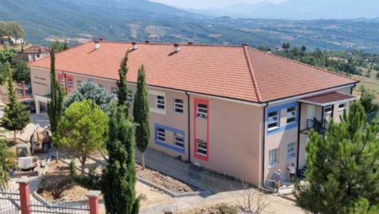 Shkolla 'Abdyrrahman Përmeti' në Lis të Matit po bëhet gati për nxënësit me ambiente moderne, Rama ndan pamjet