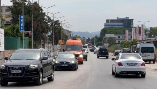 Sezoni turistik rëndon trafikun në Fier, mjetet inteligjente monitorojnë shkelësit! Aksi Levan-Tepelenë, më shqetësuesi për aksidentet