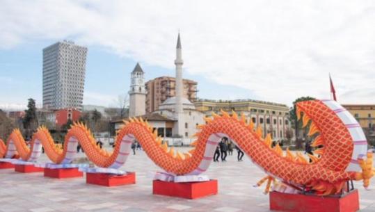 Firmoset udhëzimi për artin publik, asnjë monument apo instalacion nuk do të vendoset pa vlerësim profesional, Gonxhja: Fund ndërhyrjeve amatore pa sens artistik!