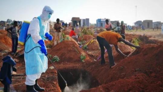 Shpërthimi i Ebolës në Kongo më vdekjeprurësi në historinë e vendit, mbi 2.300 viktima