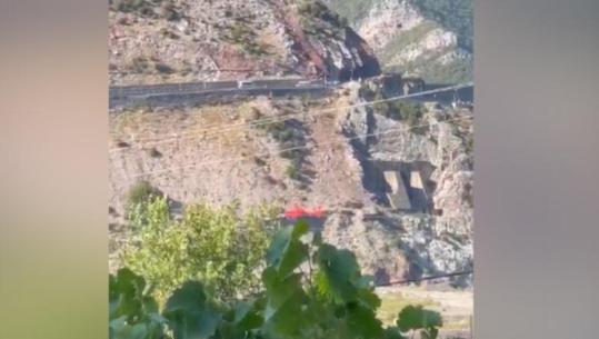 Përplasen 2 varka në Liqenin e Komanit në Shkodër, plagosen 8 turistë! Mbërrin helikopteri i Ministrisë së Shëndetësisë