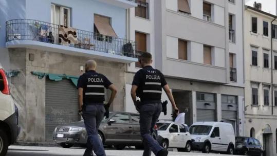 Itali/ 4 shqiptarë sulmohen me thika, çekiç e spraj me piper! Njëri prej tyre në gjendje të rëndë