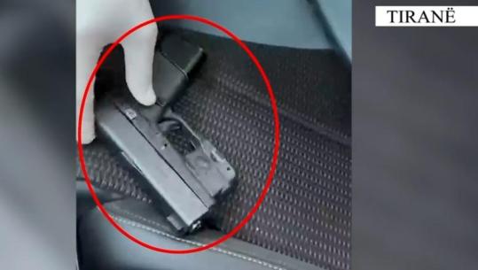 Si nëpër filma, 32-vjeçari rrethohet nga policia dhe nxirret nga makina në 5 sekonda, i gjendet pistoleta pa leje dhe 15 800 euro 