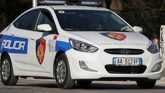 Mashtroi punonjësit në 2 biznese në Tiranë dhe vodhi një çantë brenda një tjetër subjekti, arrestohet 37-vjeçari (EMRI)