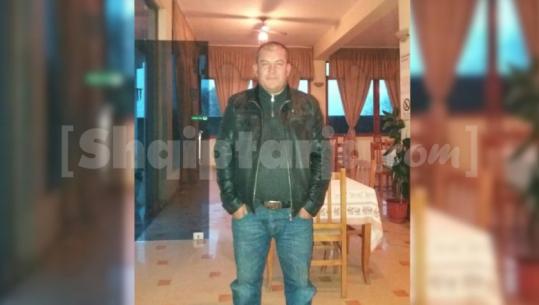 E rëndë në Lushnjë/ 45-vjeçari vret nënën me sende të forta dhe plagos rëndë të atin! Prangoset nga Policia (EMRAT)
