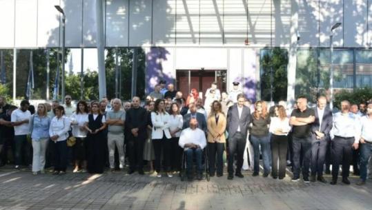 'Kurti dhe ministrat janë uzurpatorë', PDK dhe AAK protestojnë sërish para godinës së Qeverisë në Prishtinë