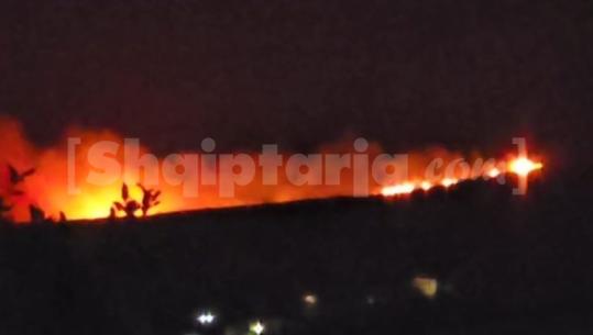 Vlorë/ Zjarr në Shashicë, flakët përhapen me shpejtësi në terrenin malor
