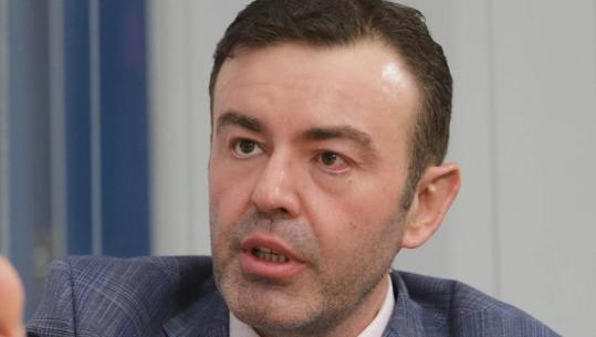 Kriza politike në Kosovë, diplomati William Walker propozim partive politike: Aktivisti Faton Bislimi kandidat për president