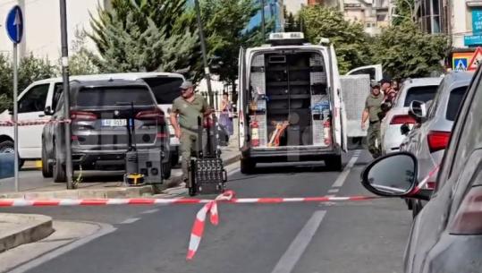 Gjendet bombë artizanale në Durrës, dyshohet se ra nga një makinë në lëvizje! Mbërrijnë forcat xheniere (VIDEO)