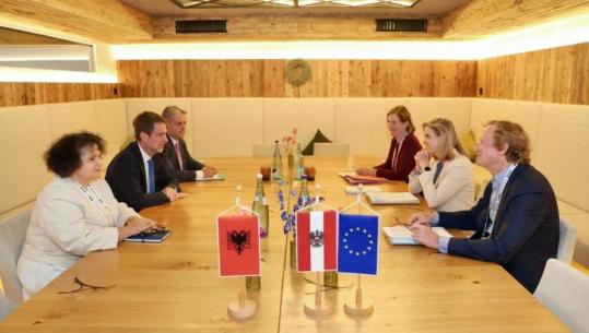 Hoxha takohet me ministren e Jashtme austriake: Partneriteti ynë ekonomik është më i fortë se kurrë! Vjena, mbështetëse e palëkundur e rrugës së Shqipërisë drejt BE-së