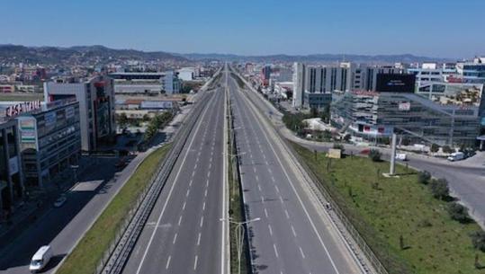 Punimet në mbikalimin e Kasharit/ Nga sot deri në 3 shtator bllokohet përkohësisht autostrada Tiranë-Durrës! Kufizimet nga ora 23:00-05:00