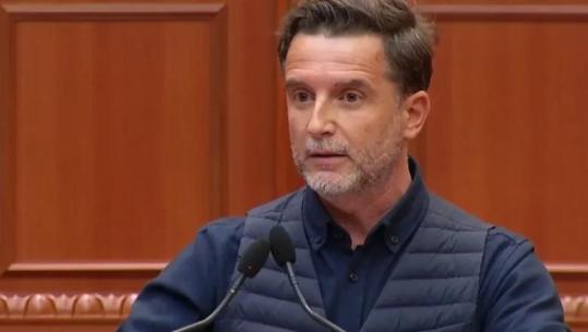 Braçe nga 'Komuna e Parisit' me kryeplakun e zonës: Rruga u pastrua nga inertet, por kjo ndotja vizive është e neveritshme