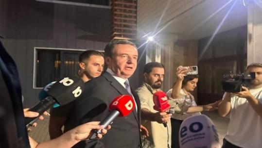 Pas çarjes në LDK, Kurti mbledh Grupin Parlamentar të Vetëvendosjes, paralajmëron deklaratë pas takimit