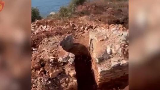 Po ndërtonte pa leje në plazh, pranga 47-vjeçarit në Sarandë! Pezullohet dhe vihet nën hetim disiplinor polici i zonës