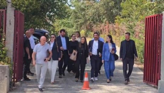 U la porositë për sezonin e ri politik, Rama takohet sot me ministrat dhe drejtuesit politikë të qarqeve te Vila e Kuqe! Më 14 shtator pritet Asambleja e PS