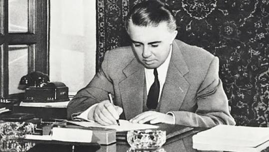 ‘Kërcënimi i Iranit për të mbyllur Hormuzin, krijoi shqetësim shumë të madh te SHBA-ja’, zbulohet ditari politik i Enver Hoxhës, qershor 1984