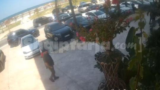 Vasil Bedinaj denoncoi se u kërcënua, 8 makina mbërrijnë para hotelit të tij! Momenti kur zbresin disa persona