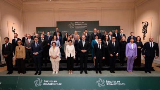 Hoxha nga Dublini: Shqipëria hyn në fazën vendimtare të integrimit, apel për më shumë bashkëpunim me BE-në