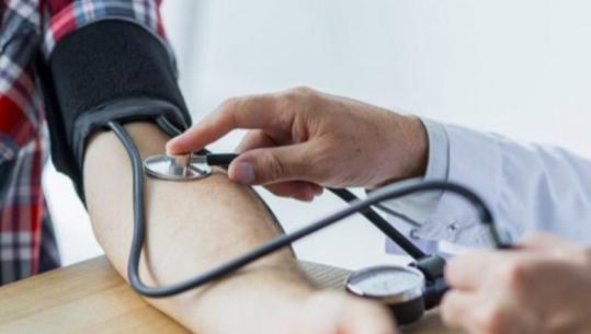 Zgjerohet programi i kontrollit mjekësor bazë, ulet kufiri i moshës!  Nga shtatori check-up falas për të gjithë të rriturit mbi 35 vjeç