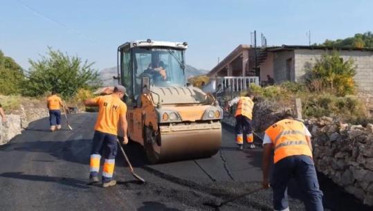 Pas 30 vitesh pritje, nis asfaltimi i rrugës në Domën! Fshati panoramik i Shkodrës pret t'i rikthehet zhvillimit