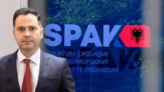 Bllokimi i pagave/ Magjistratët kallëzojnë në SPAK ministrin e Financave! Malaj: U zbatua ligji, rritja e kërkuar 40 mln € në vit! Rroga në GJKKO deri në 10 mijë euro 
