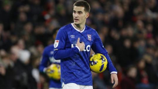 Anis Mehmeti sërish në tribunë, s’ka minuta për të në Premier League! Broja ‘abonohet’ me stolin