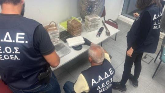 Nuk ka 'fund' droga e sekuestruar e 'të tmerrshmit të Beratit', gjenden edhe 26 kg kokainë në banesën e Lulzim Cakës, vendi ku e fshihte