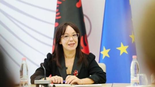 Spahiu mbledh drejtuesit e shëndetësisë dhe kërkon angazhim të përditshëm në terren: Kujdesi shëndetësor nis duke dëgjuar qytetarët
