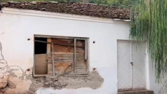 Shpopullimi i fshatrave/ Mbeti vetëm 1 nxënës, i vihet kyçi shkollës së Neviçishtit në Korçë