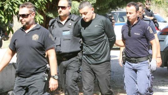 Greqi/ Nga arratisjet spektakolare te dënimet me burgim të përjetshëm, si arriti Alket Rizai të merrte 16 leje për të dalë nga qelia