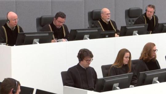 Verdikti në Hagë, Smith: 385 persona u ndaluan arbitrarisht nga anëtarët e UÇK-së, ZPS-ja provoi krimet e luftës