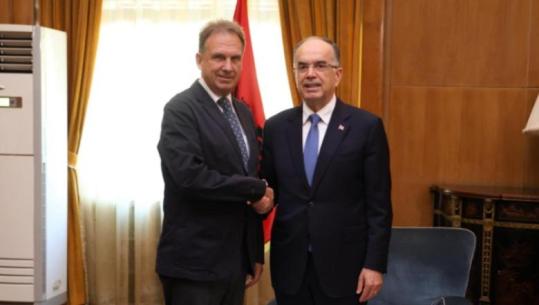 Begaj pret përfaqësuesit e Fondacionit Konrad Adenauer: Shqipëria po avancon drejt BE-së, synim mbyllja e kapitujve në fund të vitit të ardhshëm