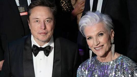 Nëna e Elon Musk zbulon se fle në garazhin e të birit: Është luks