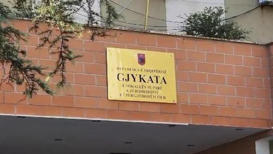 Tjetërsimi i tokës në Seman, lihen në burg ish-drejtorët e Kadastrës! 'Arrest shtëpie' biznesmenit