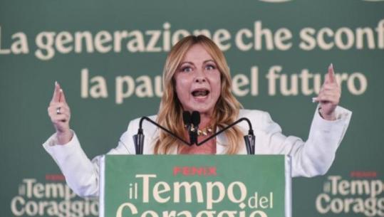 'Fëmijët italianë nuk duhet të ndihen pakicë në klasat e tyre', Meloni paralajmëron rregulla të reja për shkollat në Itali: Kufi për numrin e nxënësive të huaj dhe ndalim të burkës 