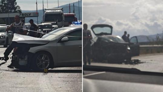 Sherr në një rrugë të Elbasanit, policia shoqëron 4 persona në komisariat, mes tyre dy vëllezër