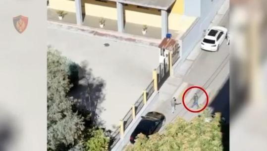 Goditen disa grupe që shisnin drogë pranë shkollave në Tiranë, 31 të arrestuar