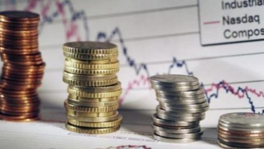 Rritja ekonomike në tremujorin e dytë 3.61%! INSTAT: Pagat e administratës dhe taksat 'shpëtojnë' ekonominë, bujqësia thellon rënien