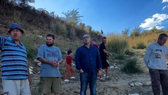 Tharja e rezervuarit të Kasharajt në Lushnjë, Korreshi: Një masakër, për të rregulluar hinkën e daljes është tharë e gjithë këneta