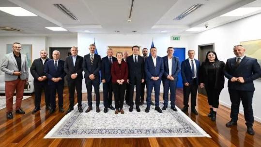 Arrihet marrëveshja, shqiptarët e Luginës së Preshevës me listë të përbashkët për zgjedhjet në Serbi! Reagon Meta: Mundësi historike