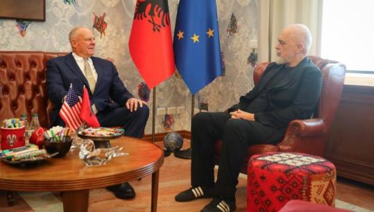 Ambasadori Eric Wendt pas takimit me Ramën: Partneriteti i fortë matet nga ajo që dy kombe arrijnë së bashku