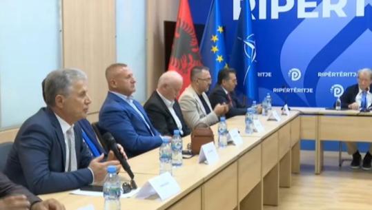 Tryeza e Berishës me aleatët/ Spahia kërkon radikalizimin e protestave: Nuk ecet më vetëm me denoncime, pa qeveri teknike të mos shkojmë në zgjedhje