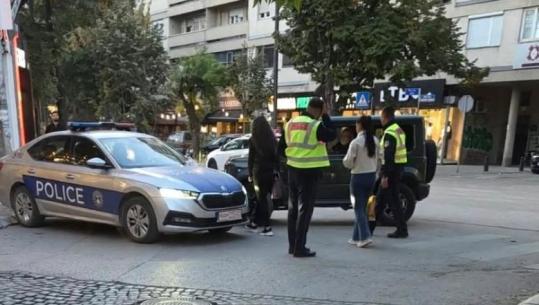 Kosovë/ Situatë e qetë para Kuvendit, në 12:00 protestuesit rikthehen në shesh për Specialen.